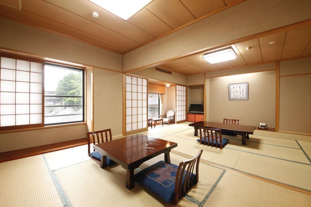 Ryokan Wakamatsu Honten Narita Exteriör bild